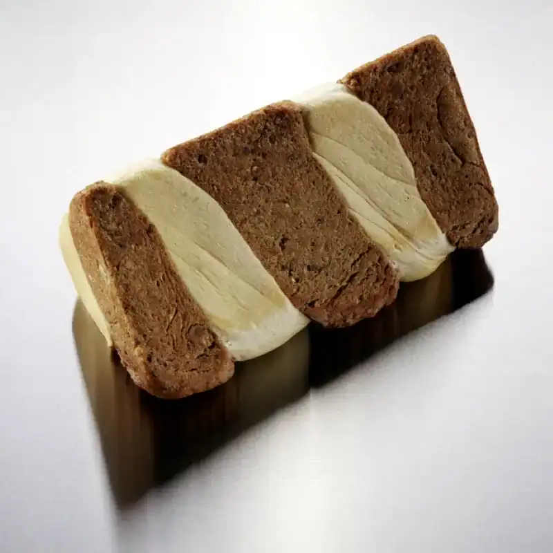 Black&White Brot 1
